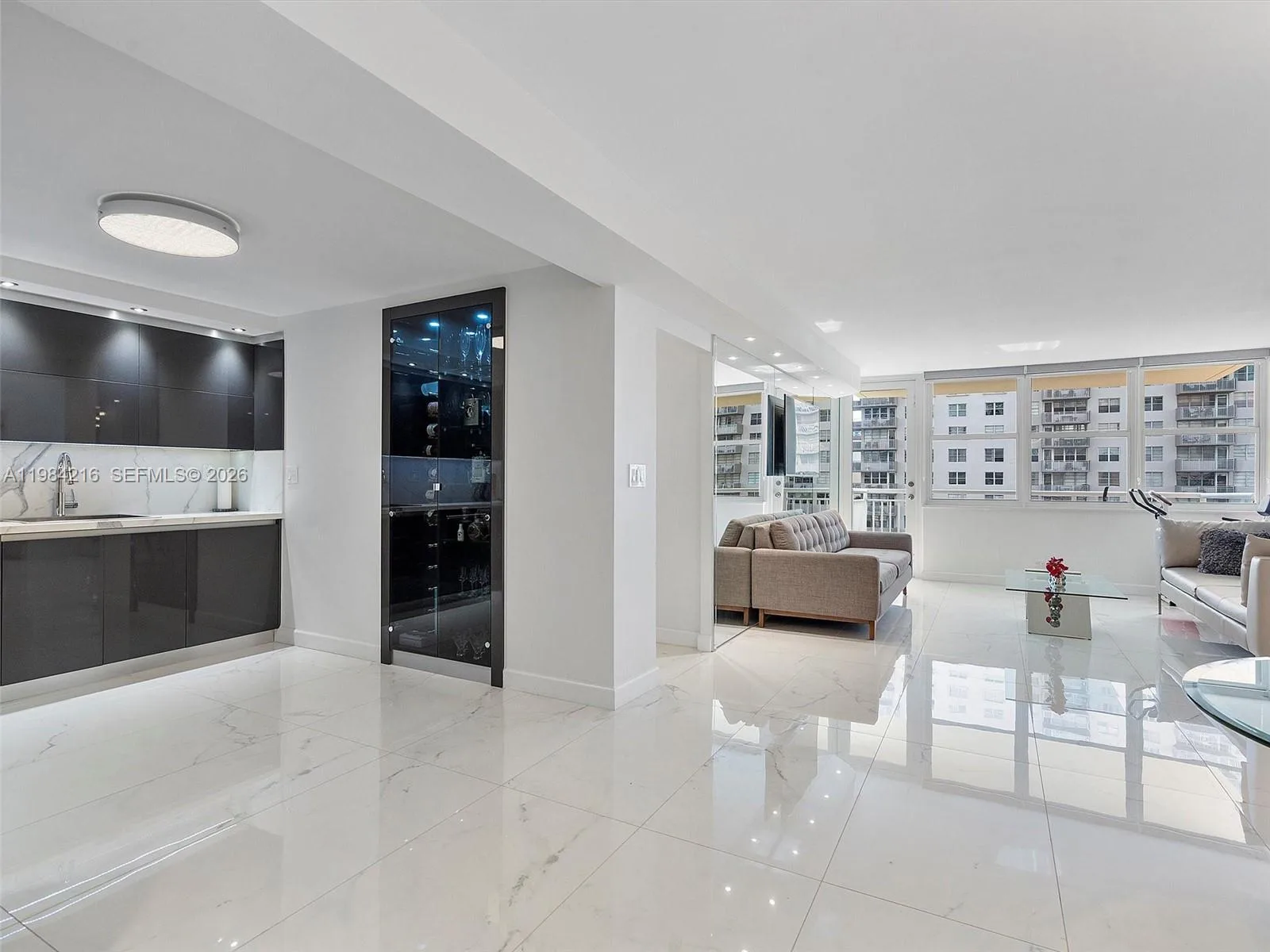 251 174th St # 511, Sunny Isles Beach, FL 33160 photo 6