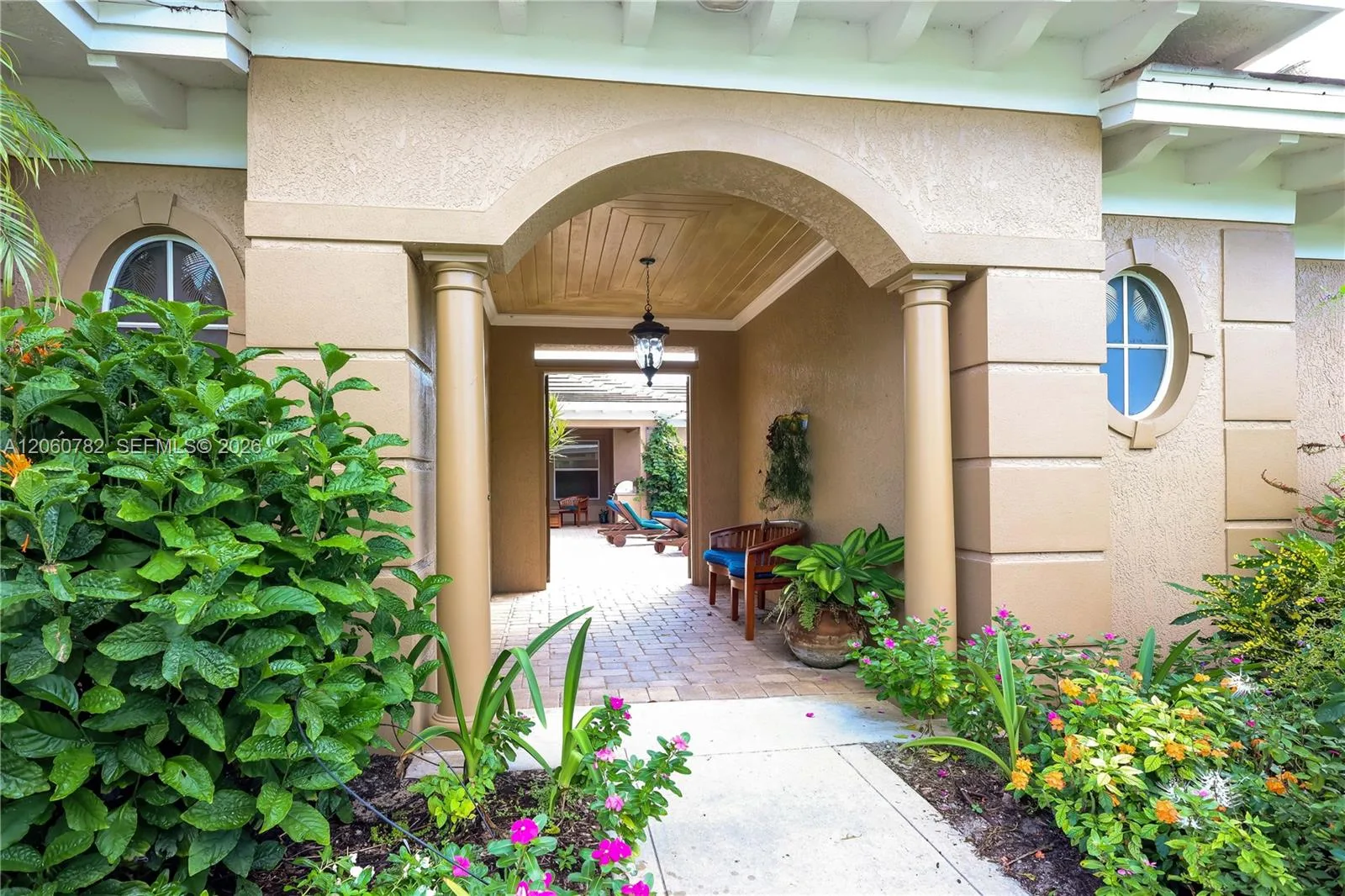 9030 Castle Harbour Cir, Vero Beach, FL 32963 — zdjęcie 4