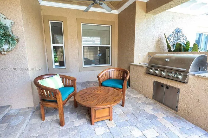 9030 Castle Harbour Cir, Vero Beach, FL 32963 photo 9