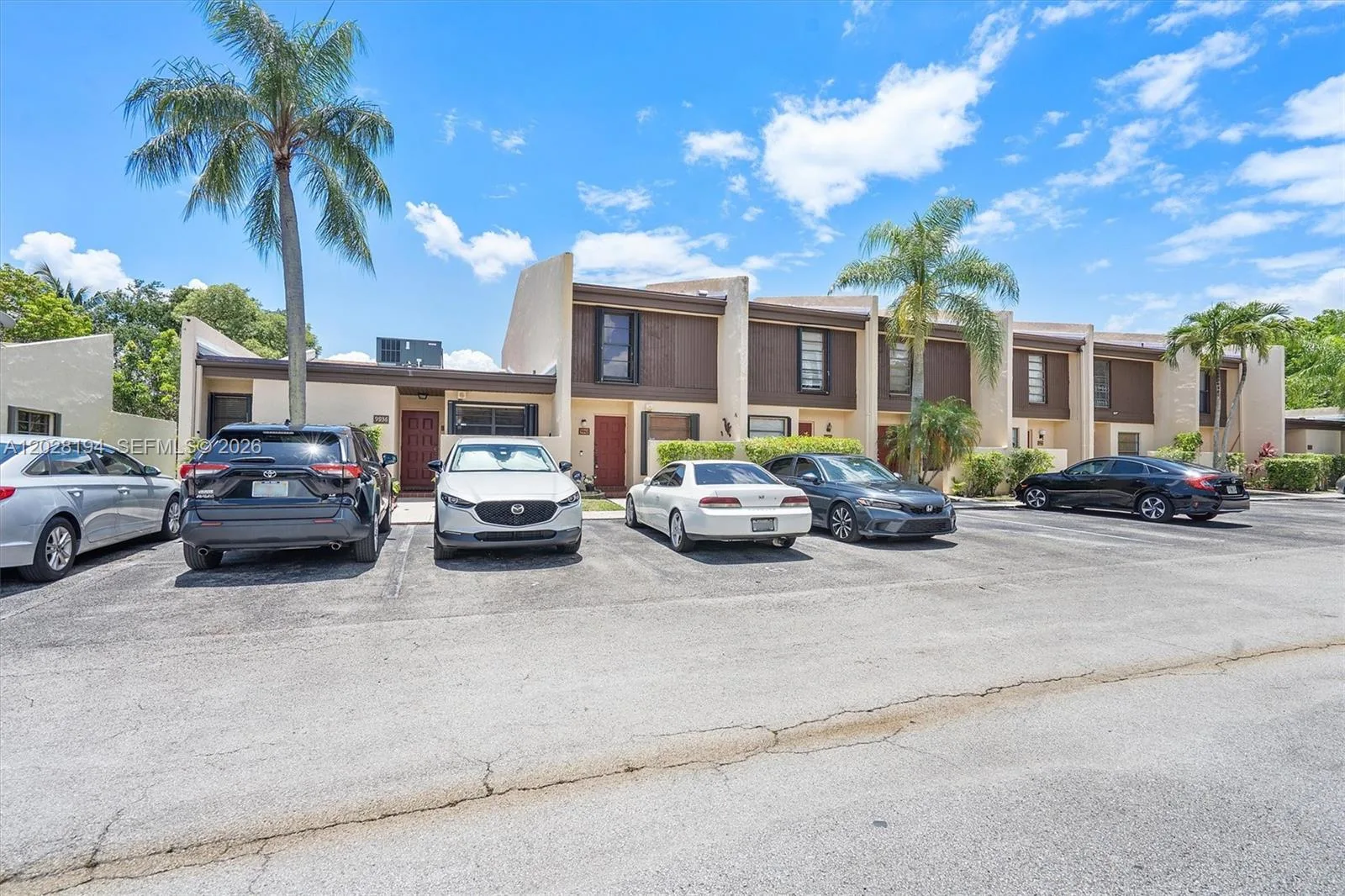 9942 NW 10th St # 7, Pembroke Pines, FL 33024 photo 2