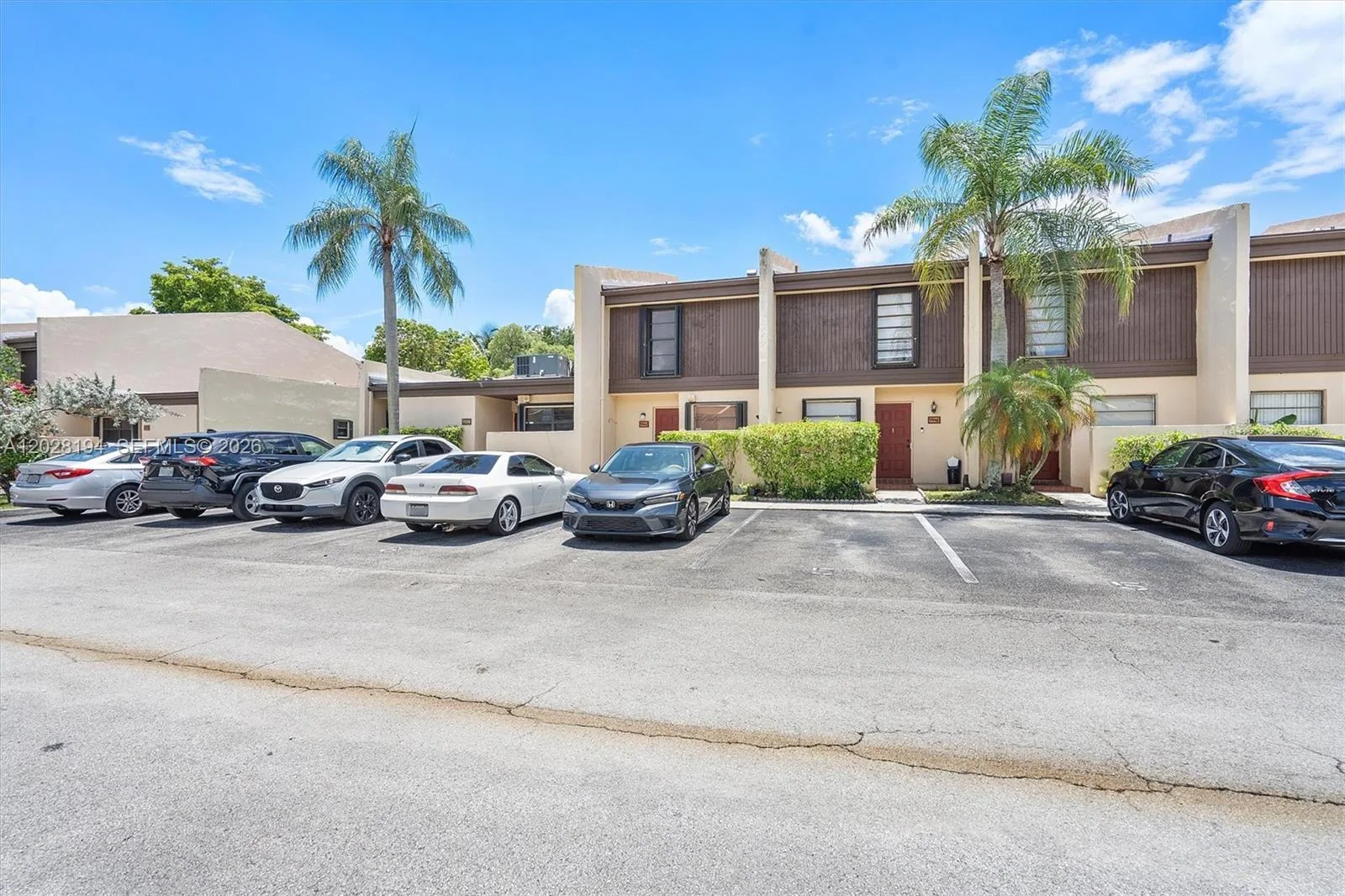 9942 NW 10th St # 7, Pembroke Pines, FL 33024 photo 3