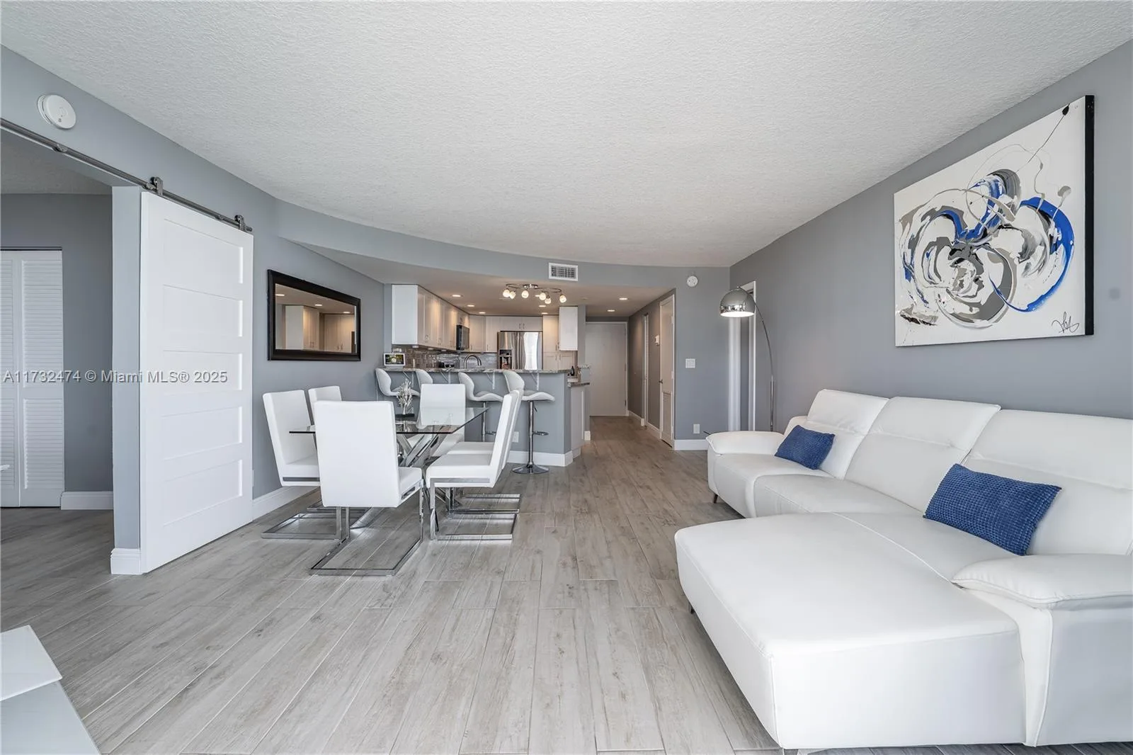 2301 S Ocean Dr # 2408, Hollywood, FL 33019 photo 4