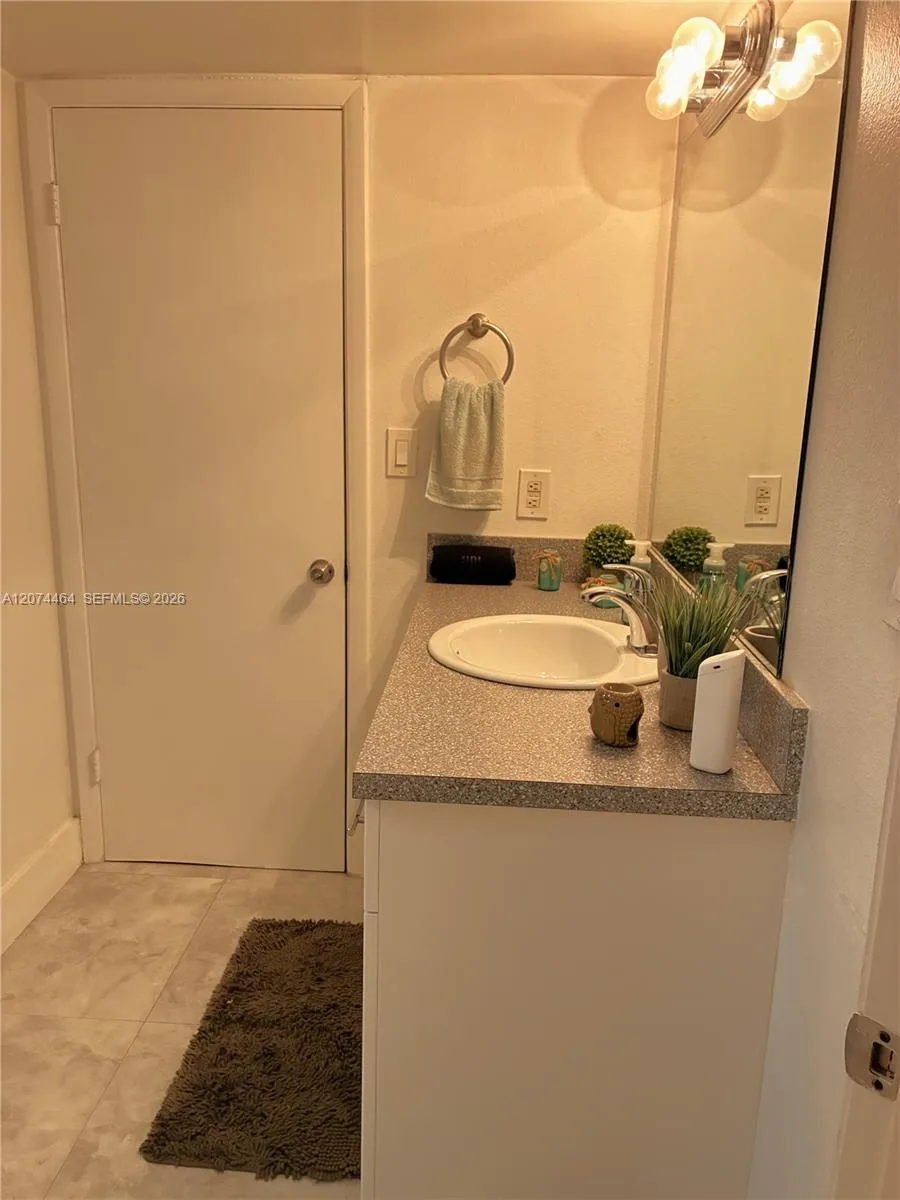 15591 SW 105th Ter # 518, Miami, FL 33196 photo 13