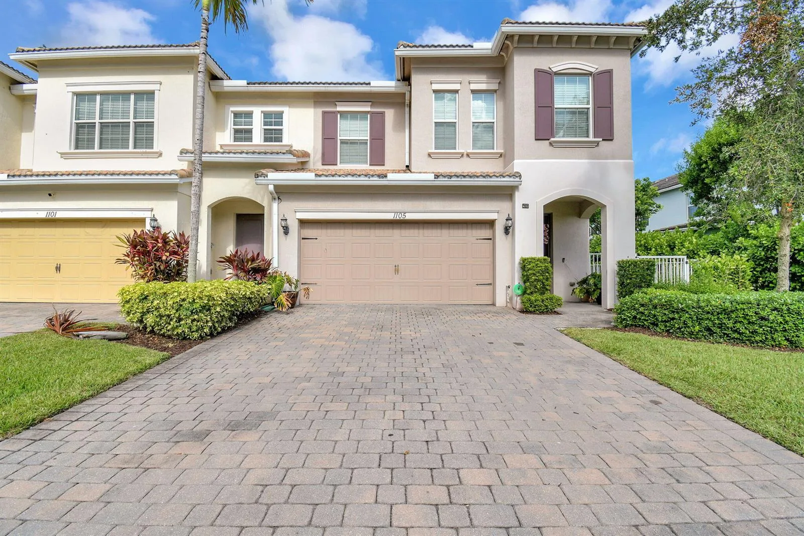 1105 Banyan Drive, Hollywood, FL 33021
