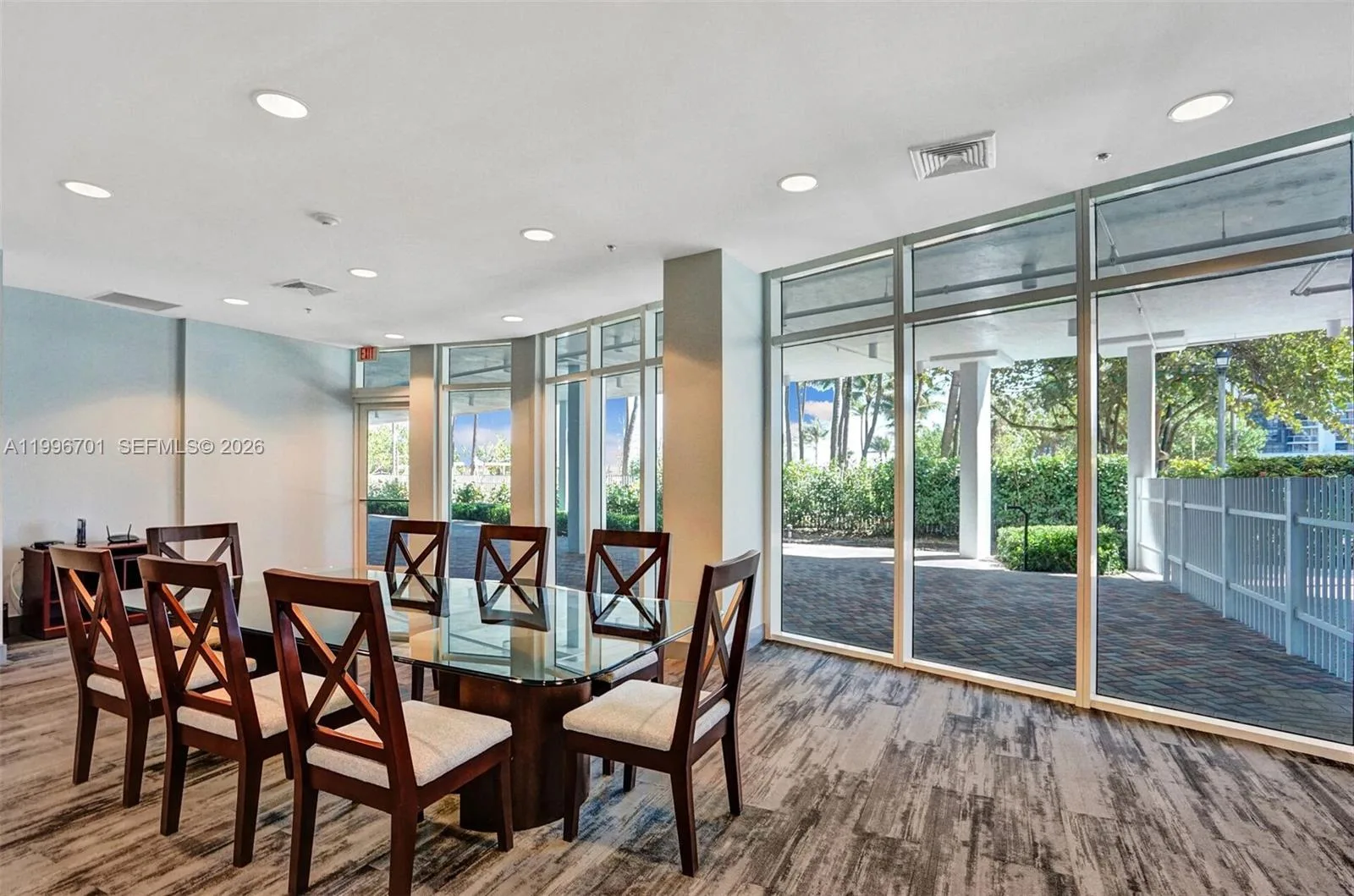 6515 Collins Ave # 1604, Miami Beach, FL 33141 photo 8