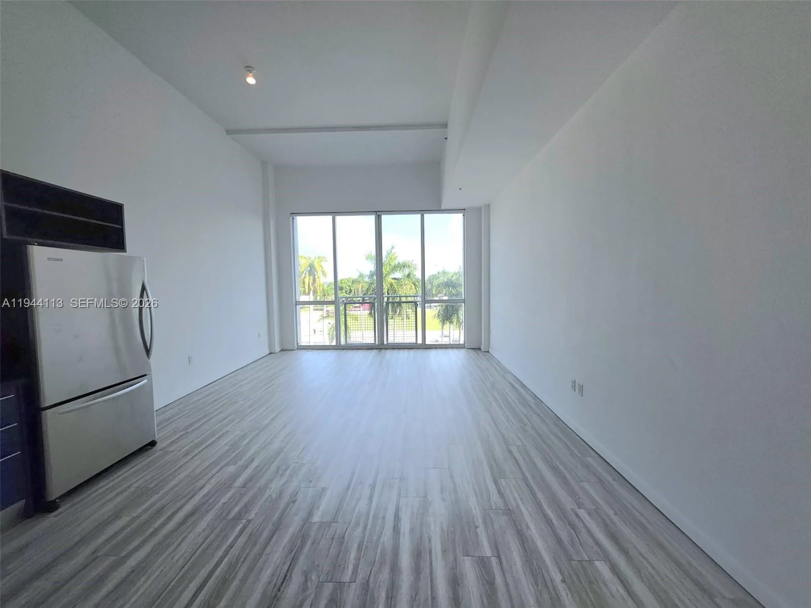 244 Biscayne Blvd # 335, Miami, FL 33132