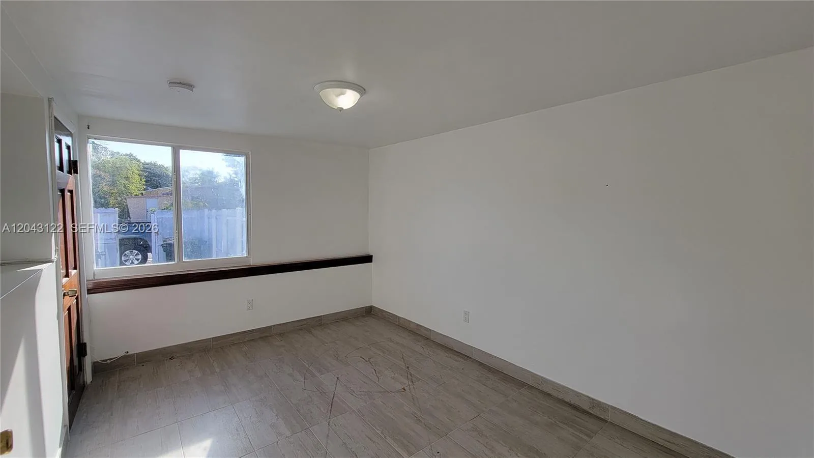 14200 NE 15th Ave # B, North Miami, FL 33161 photo 4