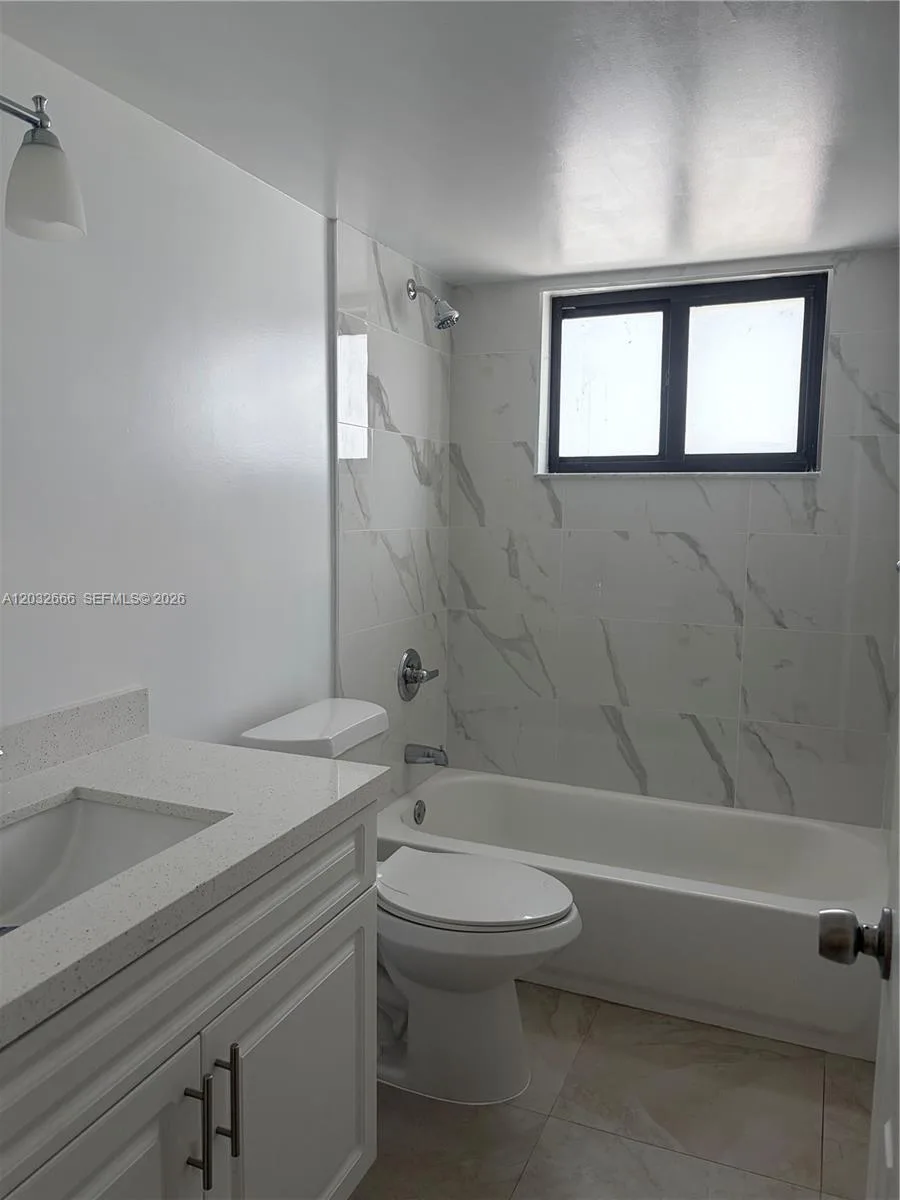 61 W 13th St # 1, Hialeah, FL 33010 photo 2