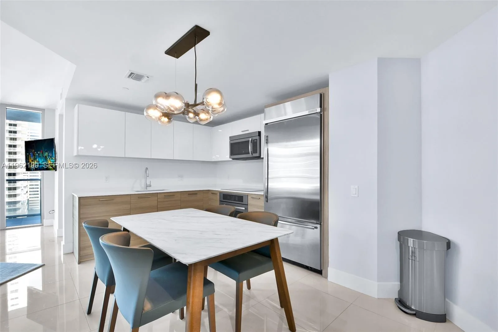 1300 Brickell Bay Dr # 1910, Miami, FL 33131 photo 10