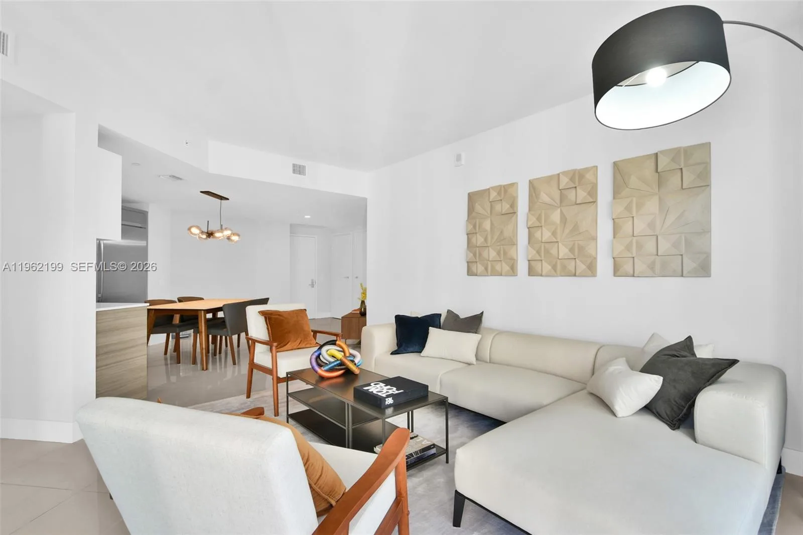 1300 Brickell Bay Dr # 1910, Miami, FL 33131 photo 4