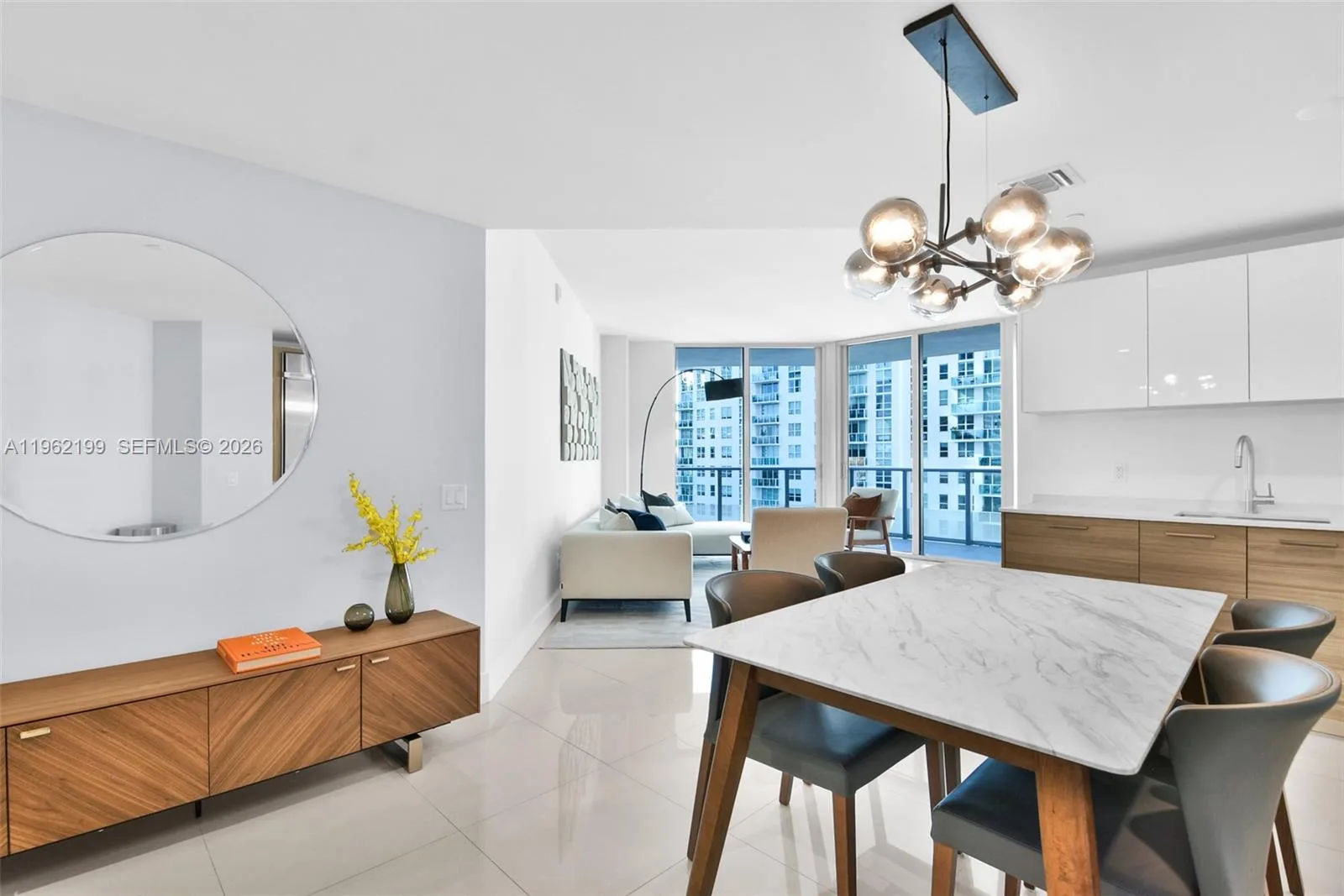 1300 Brickell Bay Dr # 1910, Miami, FL 33131 photo 9