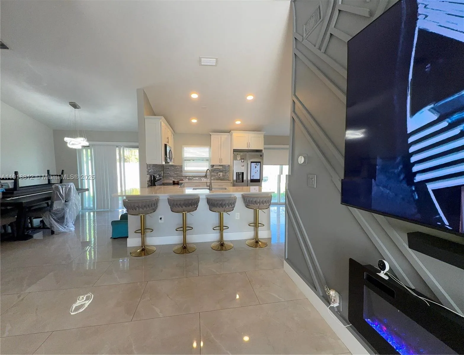 7523 SW 7th Pl, North Lauderdale, FL 33068 photo 5