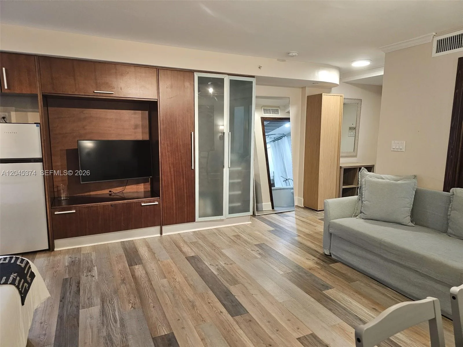 1024 Ocean Dr # A305, Miami Beach, FL 33139 photo 9