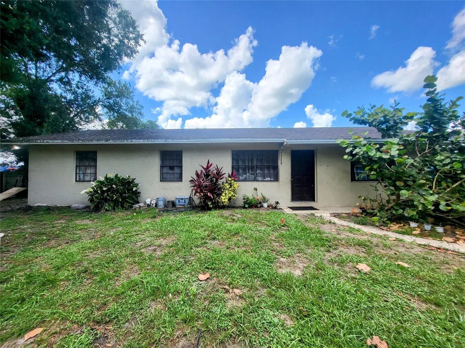 7341 NW 95th Court, Okeechobee, FL 34972