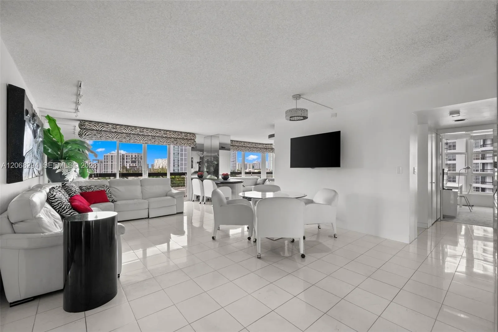 19101 NE 36th Ct # 807, Aventura, FL 33180 photo 4
