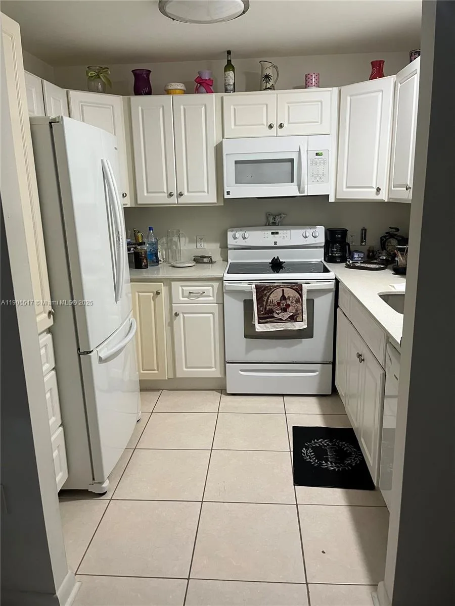 327 Tuscany F # 327, Delray Beach, FL 33446 photo 3