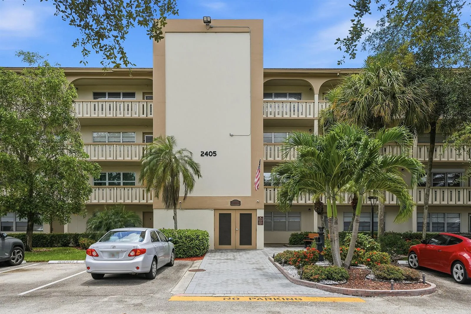 2405 Antigua Circle # L1, Coconut Creek, FL 33066 photo 2