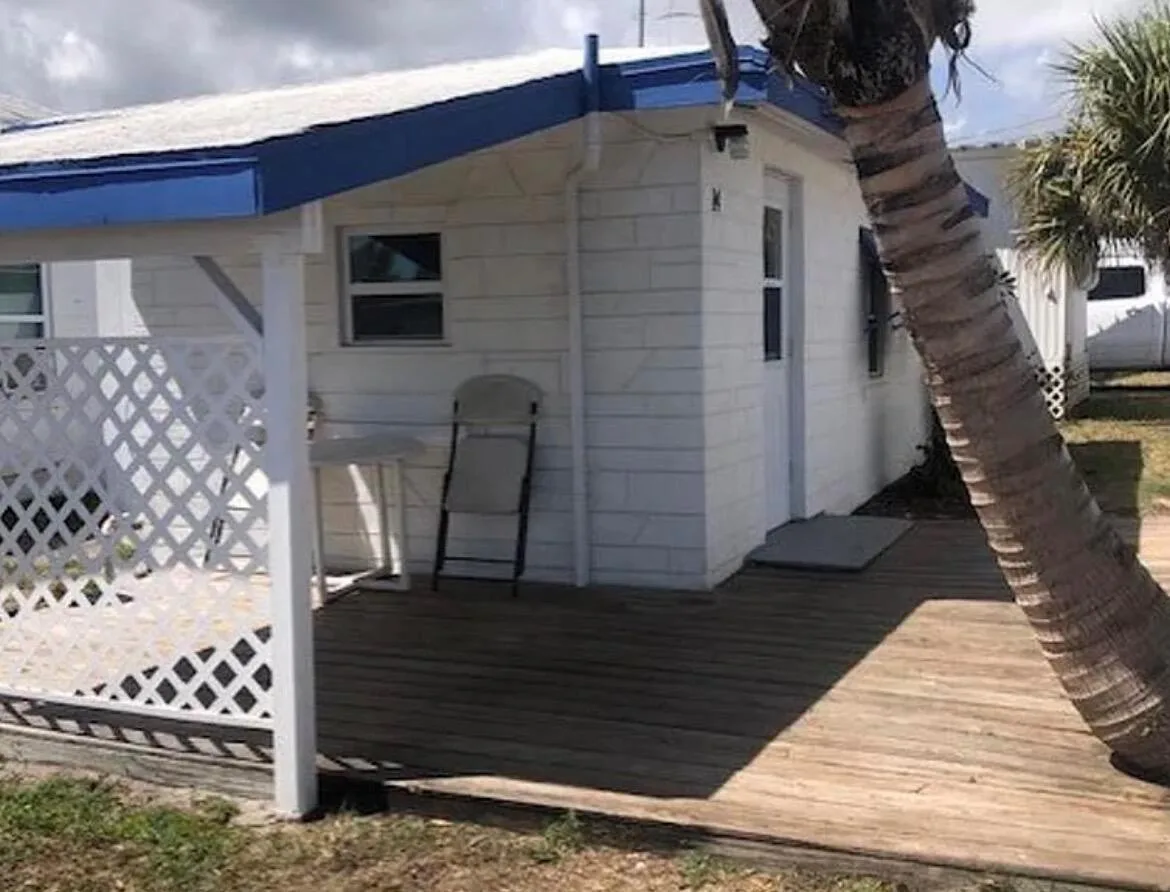 10230 SE Federal Highway # 13, Hobe Sound, FL 33455