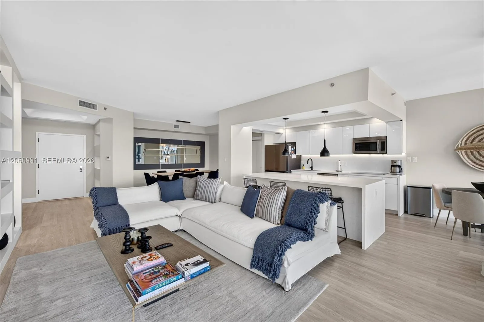 2000 Island Blvd # 3010, Aventura, FL 33160 photo 3