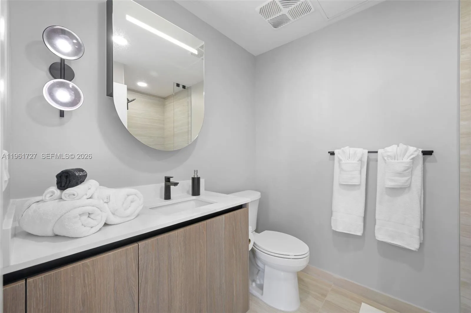 580 72nd St # 1210, Miami Beach, FL 33141 photo 11
