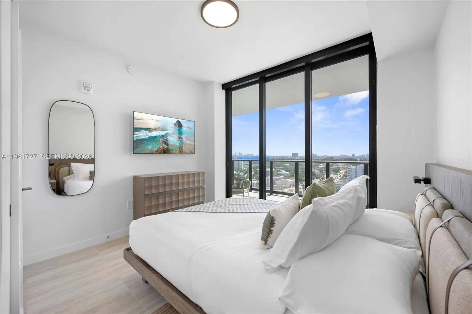 580 72nd St # 1210, Miami Beach, FL 33141 photo 9