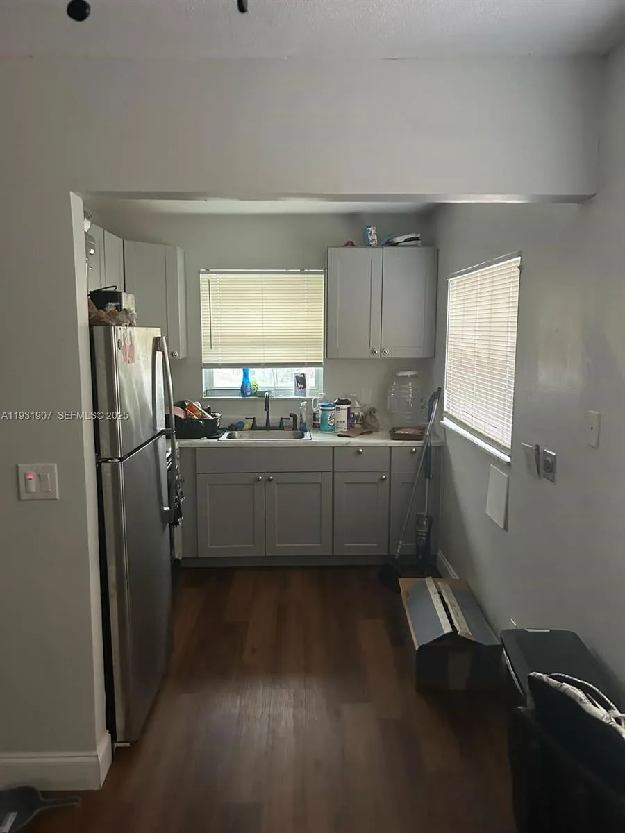 215 W Blue Heron Blvd, Riviera Beach, FL 33404 — photo 5 of 12