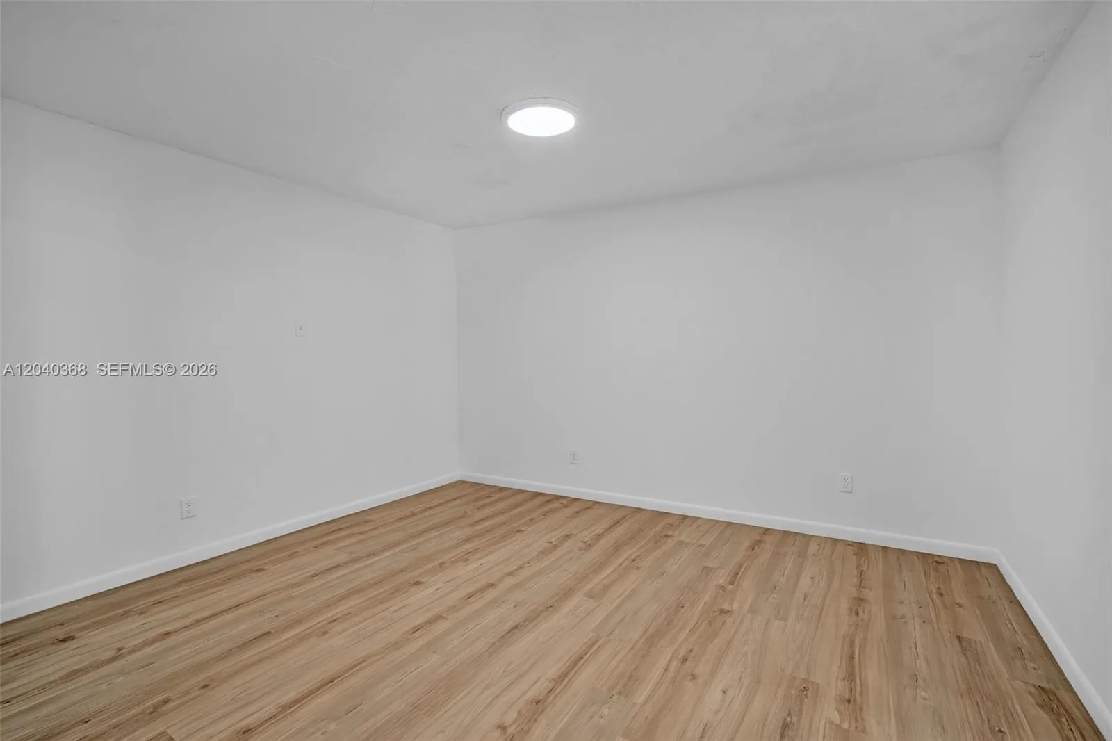 5096 SW 28th Ter, Fort Lauderdale, FL 33312 photo 2