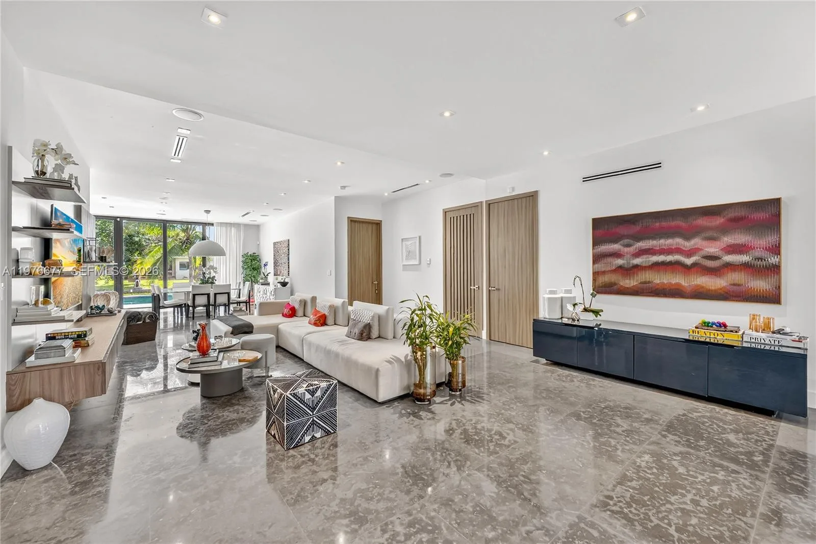 1540 Cleveland Rd, Miami Beach, FL 33141 photo 8