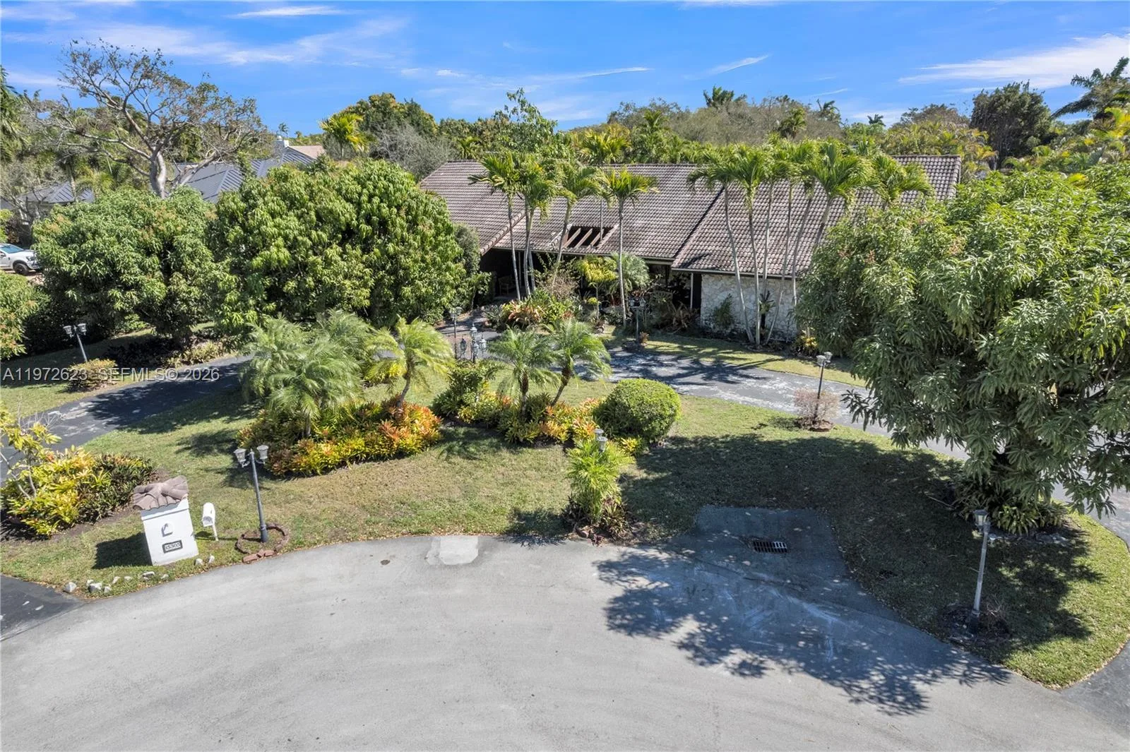 15305 SW 74th Ct, Palmetto Bay, FL 33157 photo 6