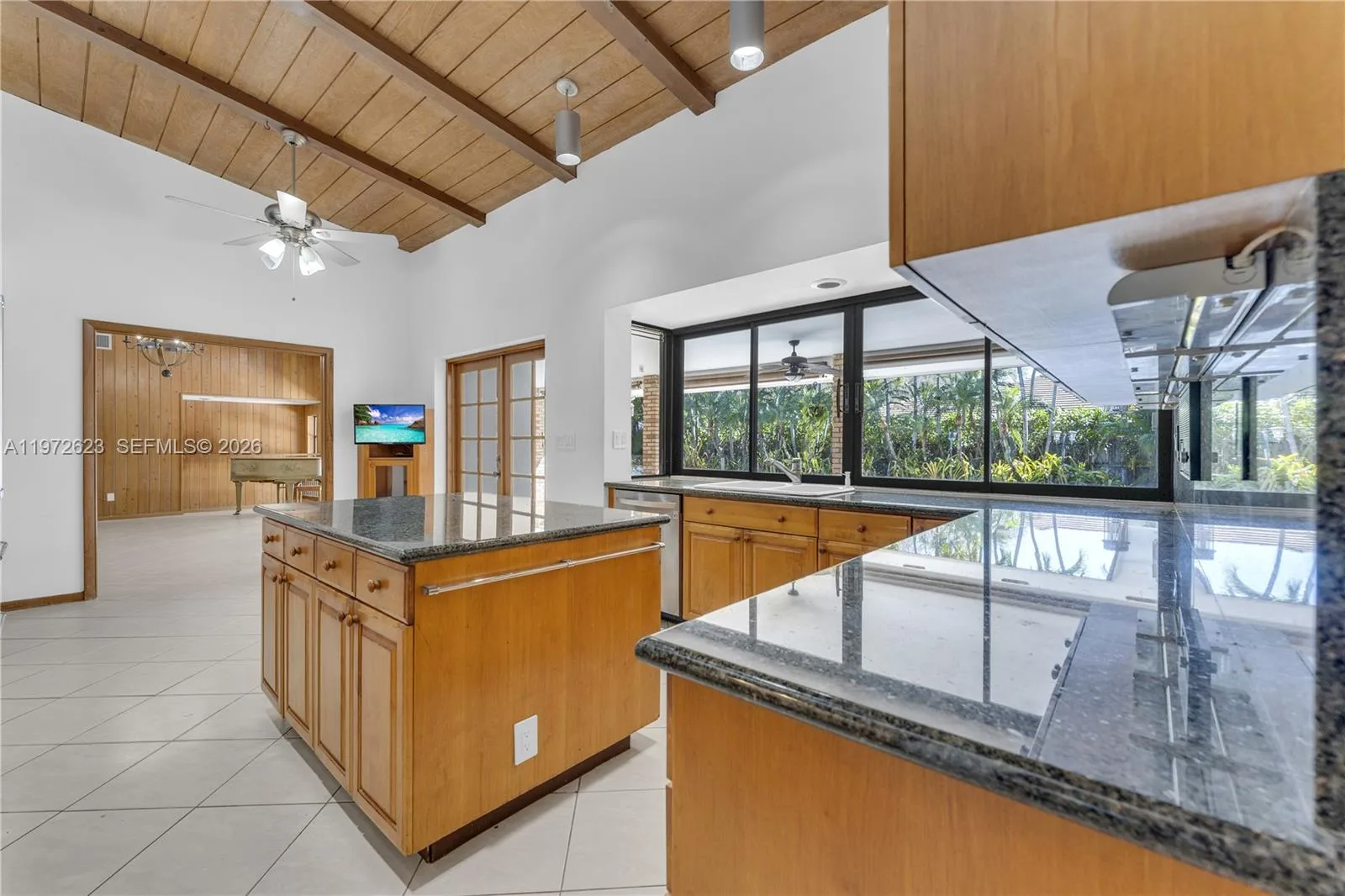 15305 SW 74th Ct, Palmetto Bay, FL 33157 photo 8