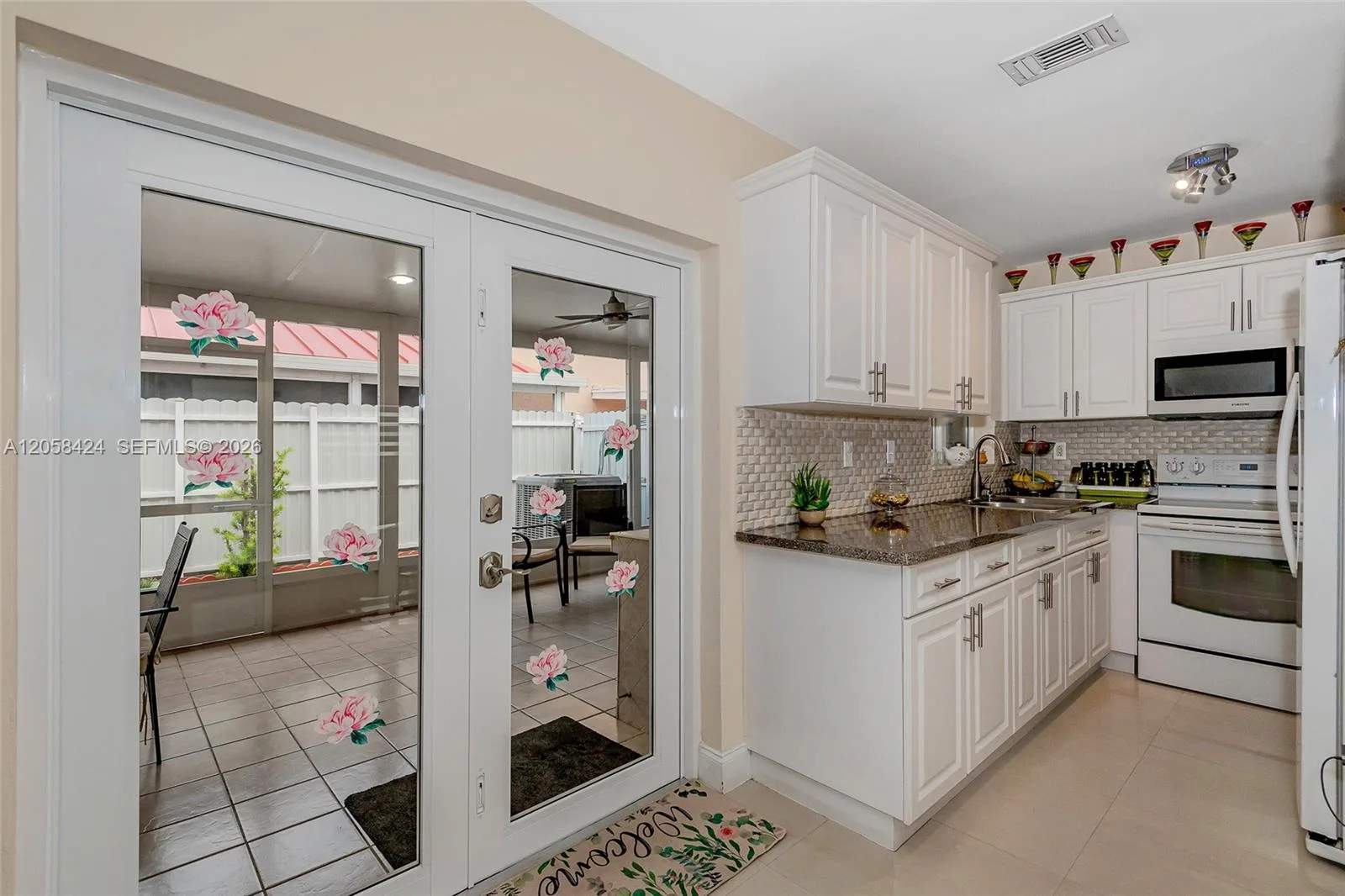 11559 SW 7th St, Sweetwater, FL 33174 photo 7