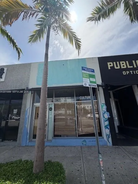 535 SW 12th Ave, Miami, FL 33130