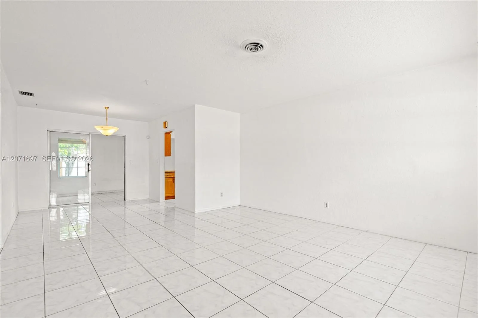 4700 NW 41st Pl, Lauderdale Lakes, FL 33319 photo 7