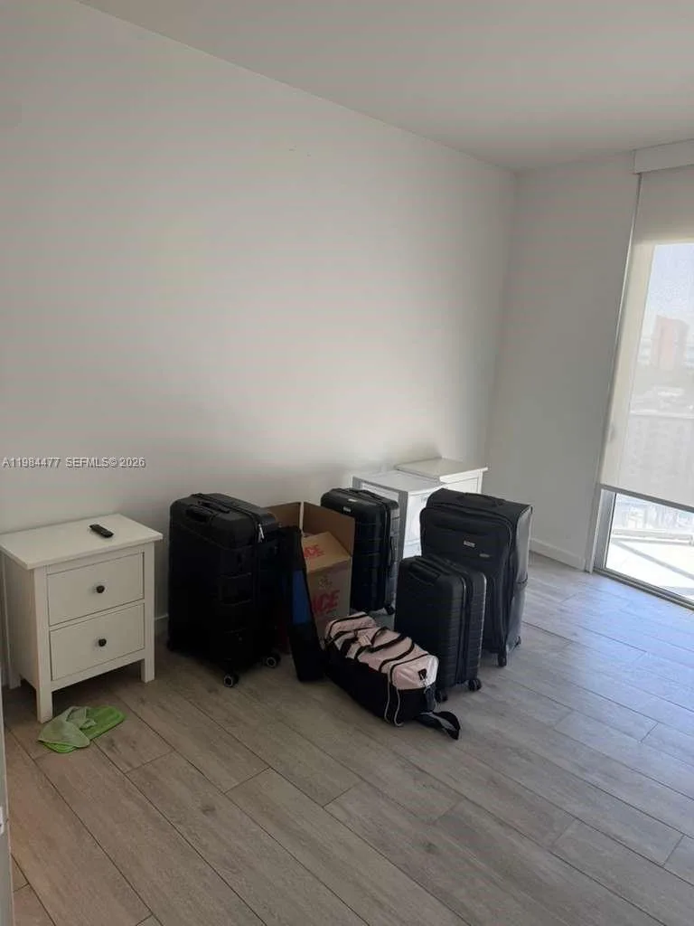 1010 SW 2nd Av # 1502, Miami, FL 33130 photo 12