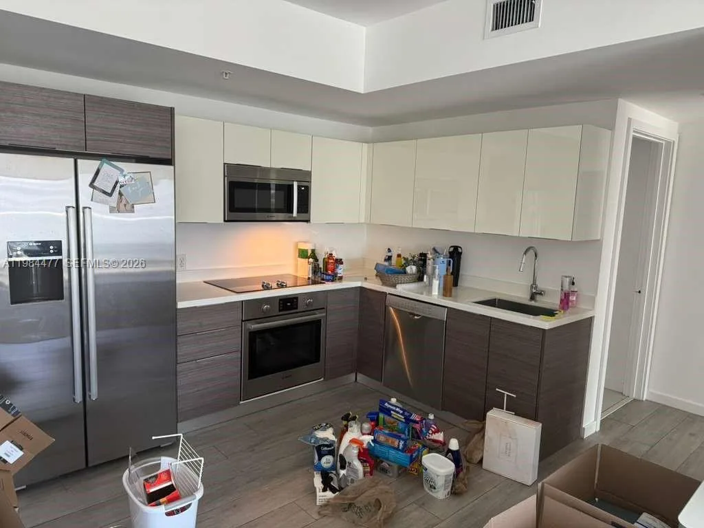 1010 SW 2nd Av # 1502, Miami, FL 33130 photo 8