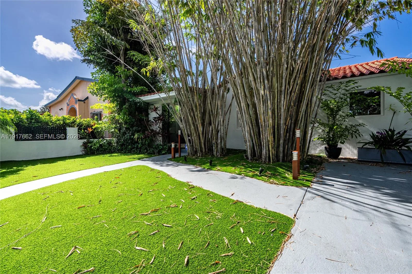 1360 SW 16th St, Miami, FL 33145 photo 3