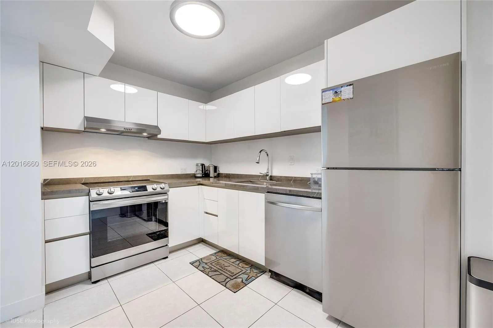 100 Bayview Dr # 1231, Sunny Isles Beach, FL 33160 photo 5