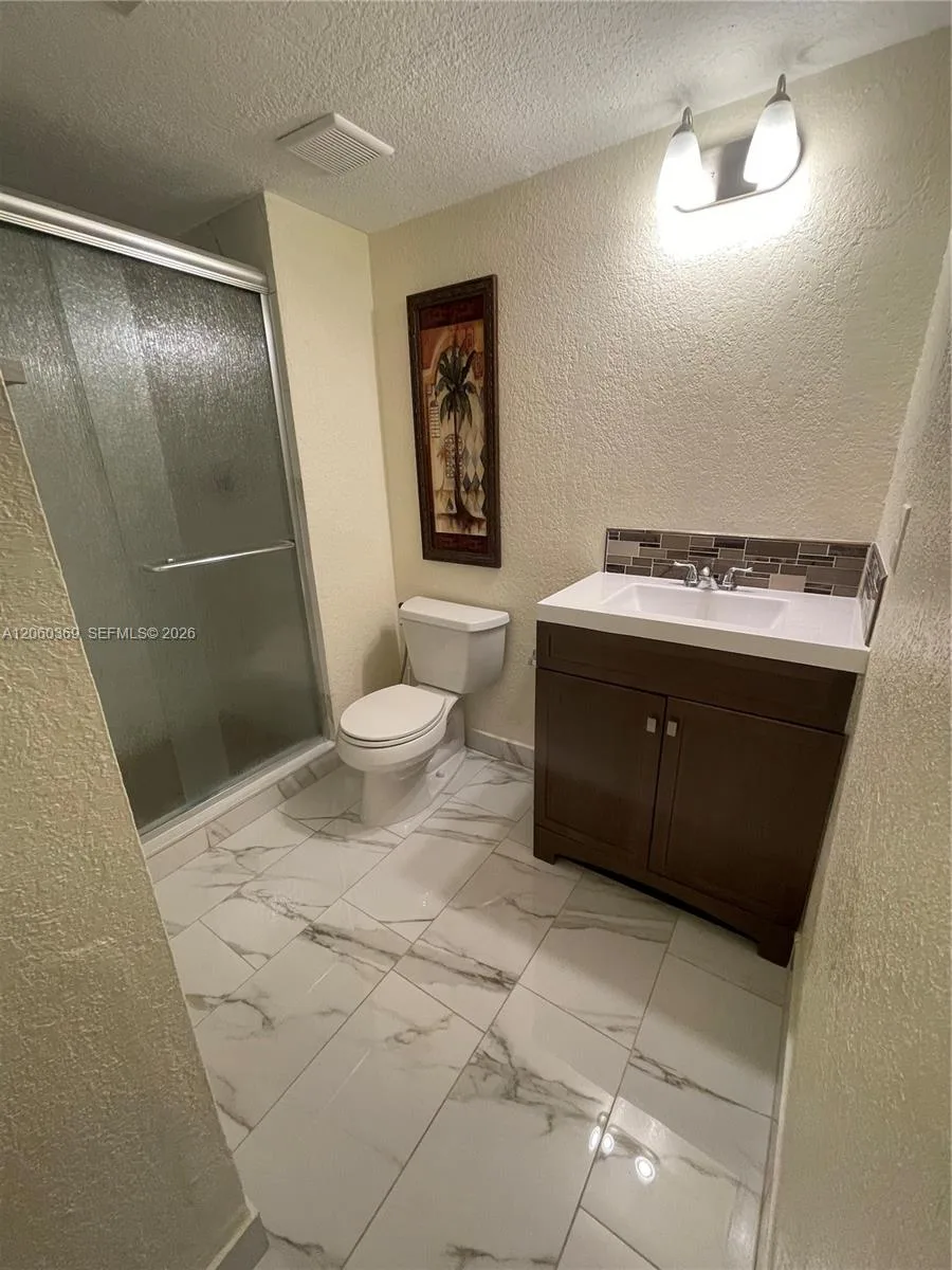 16240 Laurel Dr # 101, Weston, FL 33326 photo 10