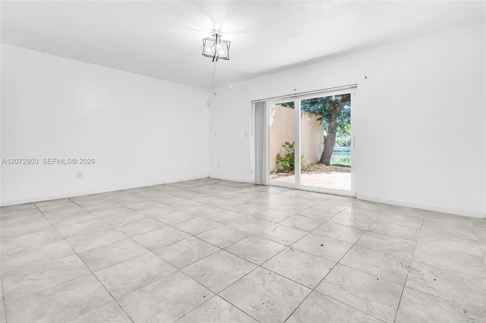 7407 Big Cypress Dr, Miami Lakes, FL 33014 photo 12