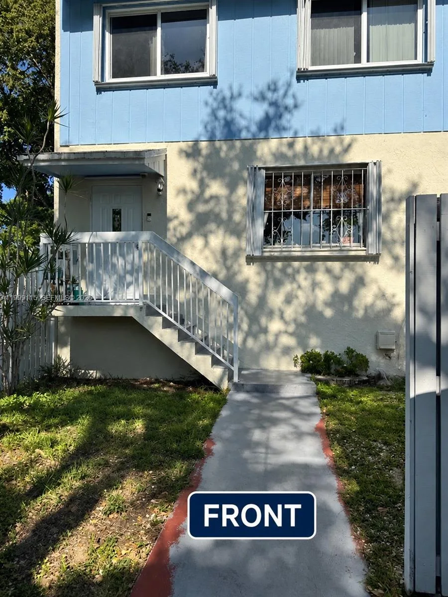 22105 SW 103rd Ct, Cutler Bay, FL 33190 photo 2