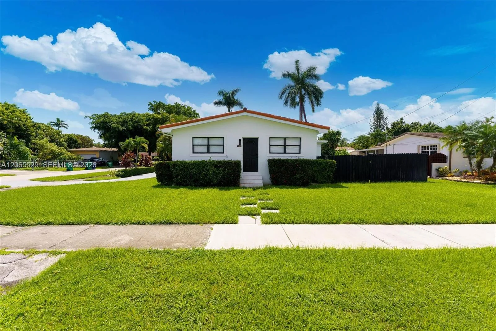 11420 NE 4th Ave, Miami, FL 33161 photo 3