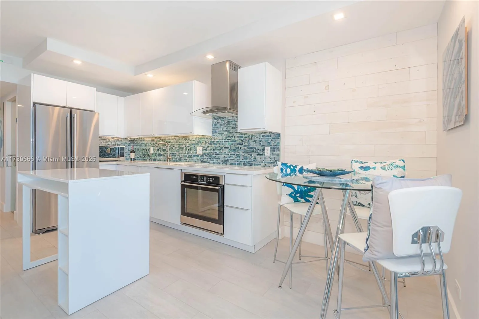 2301 Collins Ave # 941, Miami Beach, FL 33139 photo 10