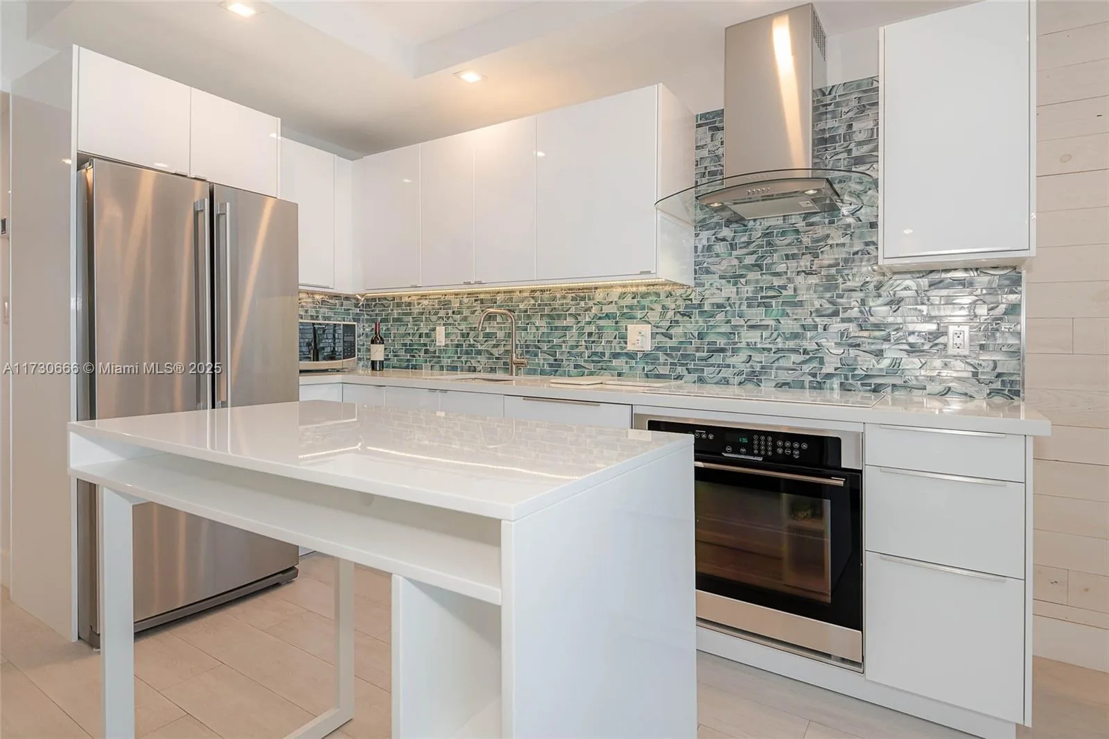 2301 Collins Ave # 941, Miami Beach, FL 33139 photo 11