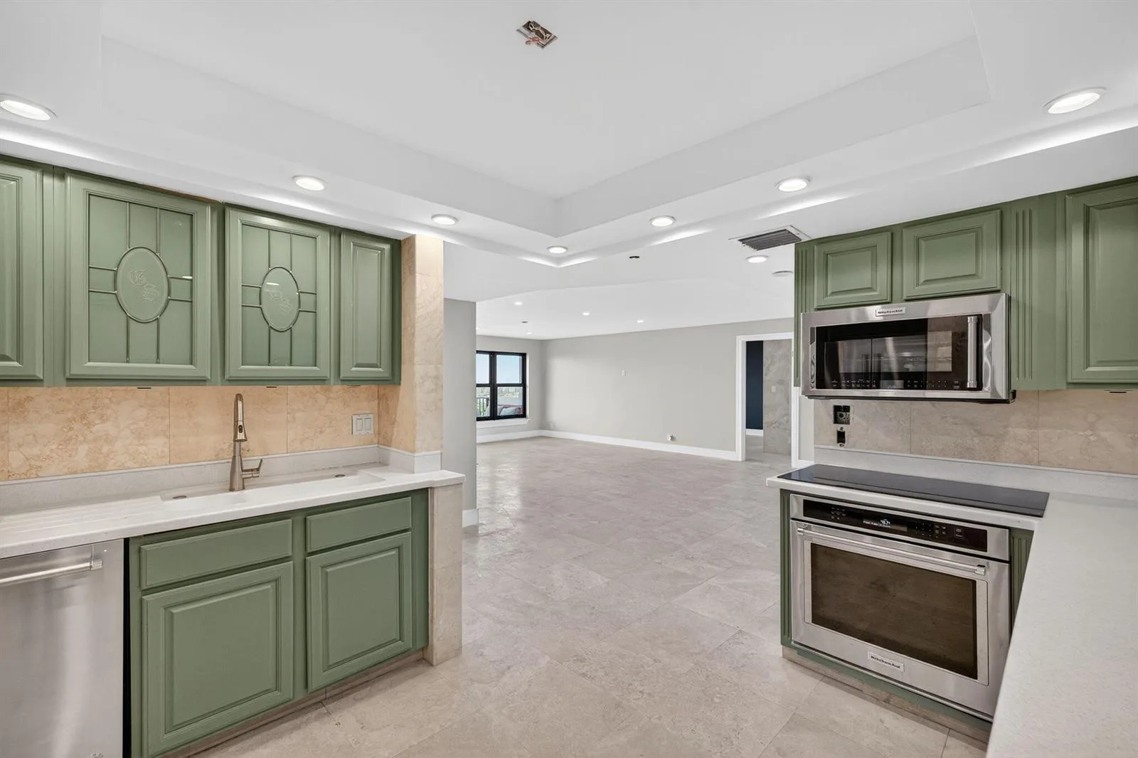 3200 Port Royale Drive N # 1205, Fort Lauderdale, FL 33308