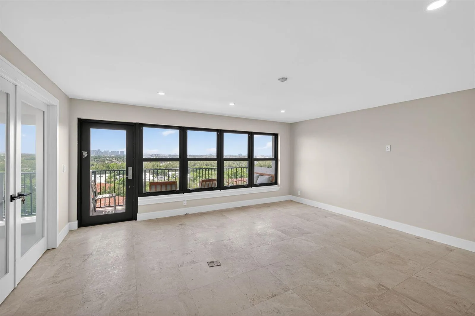 3200 Port Royale Drive N # 1205, Fort Lauderdale, FL 33308 photo 2