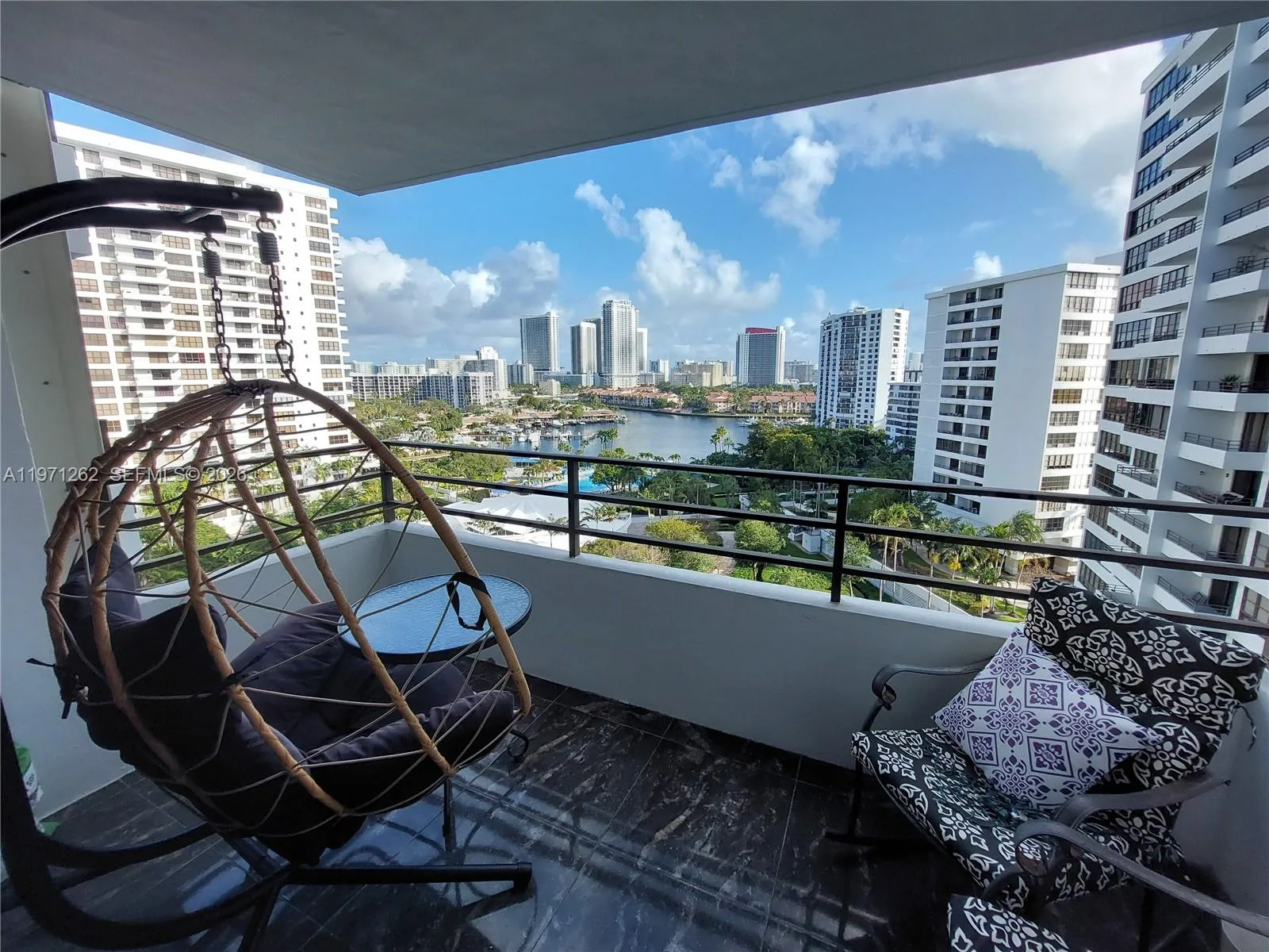600 SE Three Islands Blvd # 1018, Hallandale Beach, FL 33009