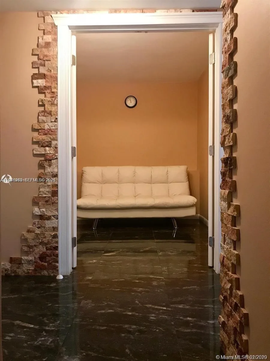 600 SE Three Islands Blvd # 1018, Hallandale Beach, FL 33009 photo 10