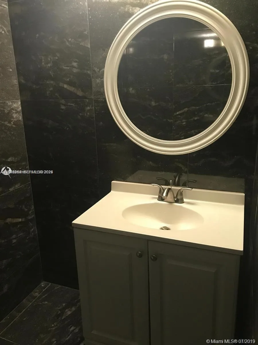 600 SE Three Islands Blvd # 1018, Hallandale Beach, FL 33009 photo 11