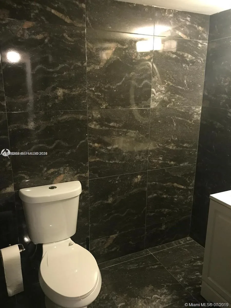 600 SE Three Islands Blvd # 1018, Hallandale Beach, FL 33009 photo 12