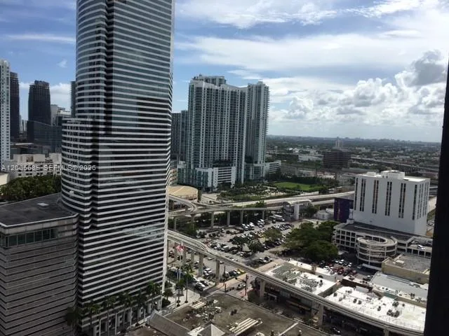 151 SE 1 Street # 2207, Miami, FL 33131 photo 2